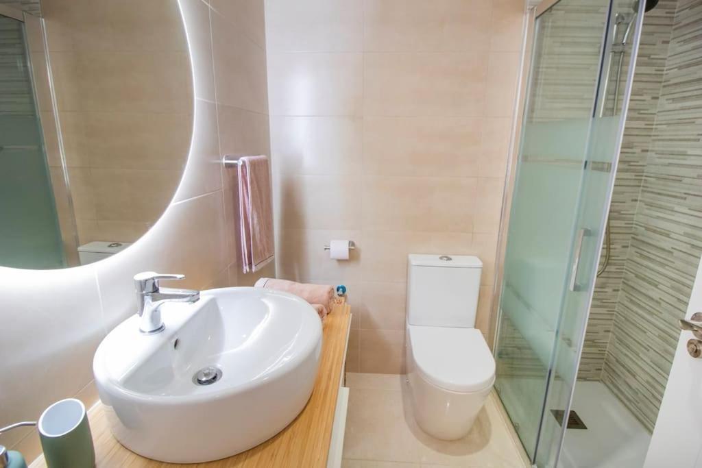 Feines Appartement Mit Hafenblick Santa Pola Bagian luar foto
